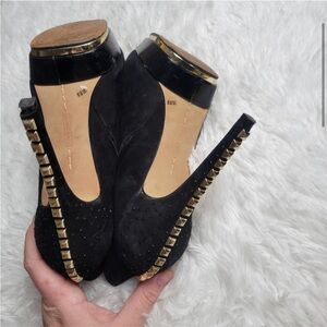 Vince Camuto Black & Gold Studded Heeled booties 8.5
